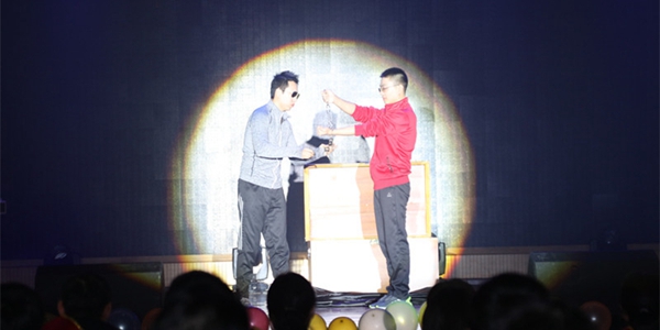 14、檢測(cè)公司魔術(shù)《逃脫》.jpg